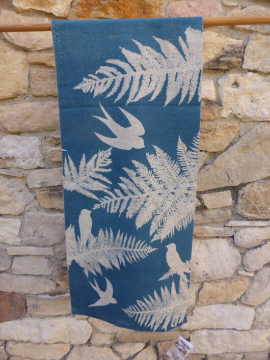 Écharpe fougères et oiseaux bleue