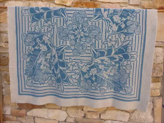 Châle à chardons bleus